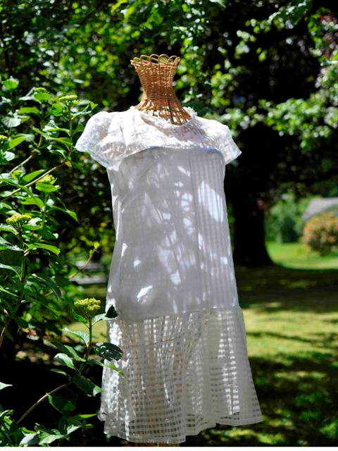 Flapper Style Old Hollywood Look Tunic Dress , For Wedding Or Party Sheer White Fabric In Different Textures