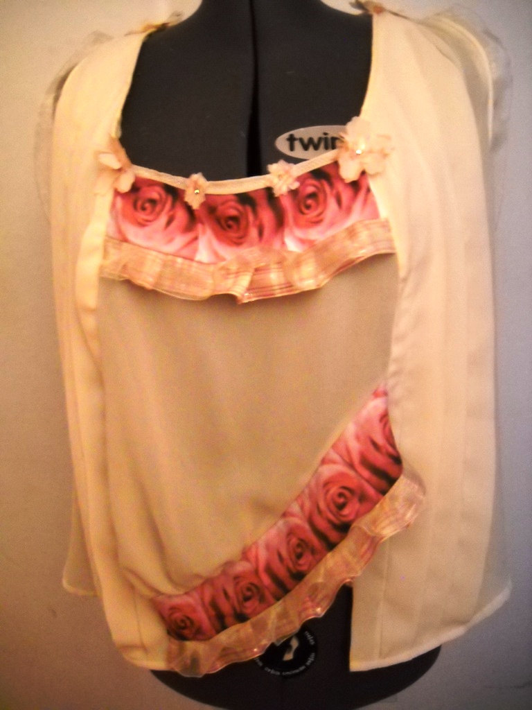Roses Are Red ,ruffles Are Plaid , Flowers Are Cream. Sheer Loose Fitting Blouse.